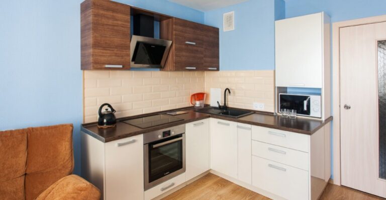 Увеличиваем пространство кухни без перепланировки